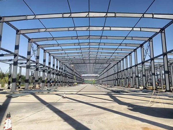 钢结构建筑与传统建筑的核心区别及优势分析